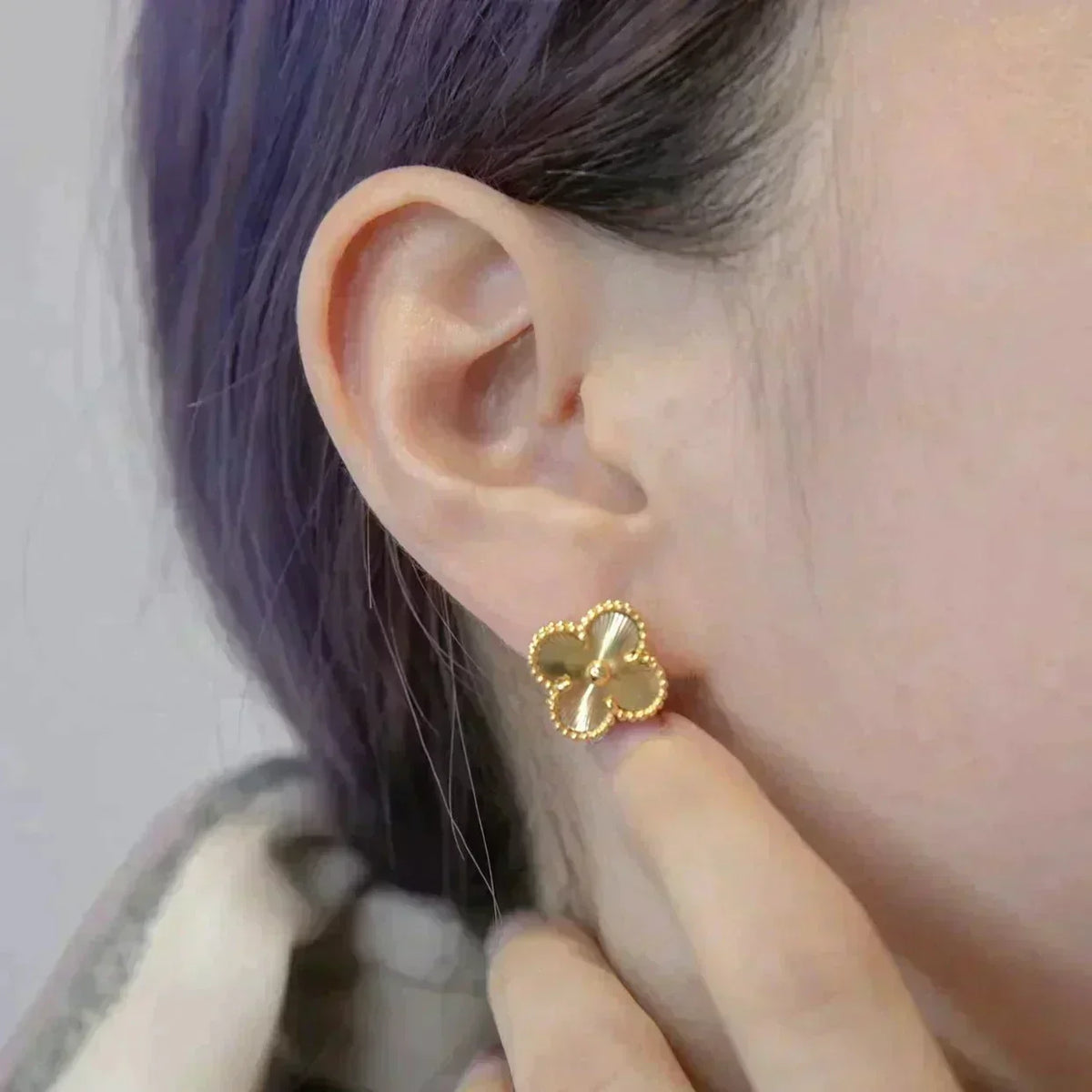 [Marins]CLOVER MEDIUM 1 MOTIFS LASER EARRINGS