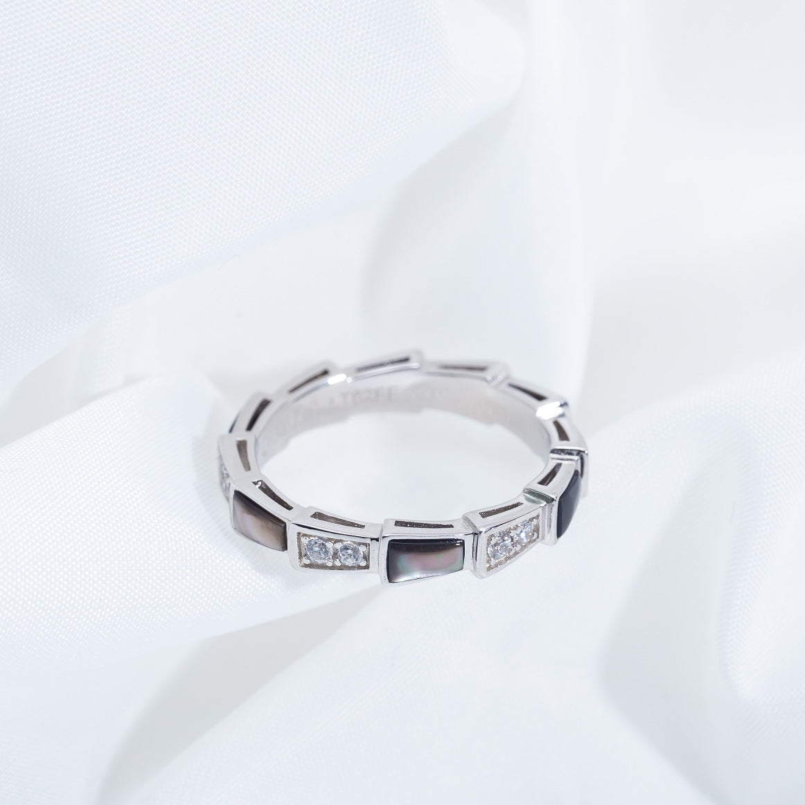 [Marins]SERPENTI RING SILVER  DIAMOND BLACK MOP 3MM