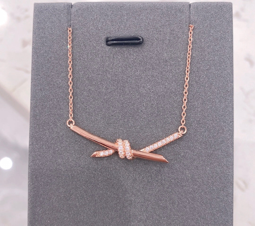 [Marins]KNOT NECKLACE DIAMONDS