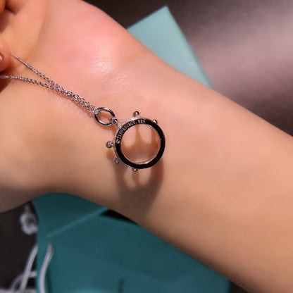 [Marins]CROWN PEDANT NECKLACE