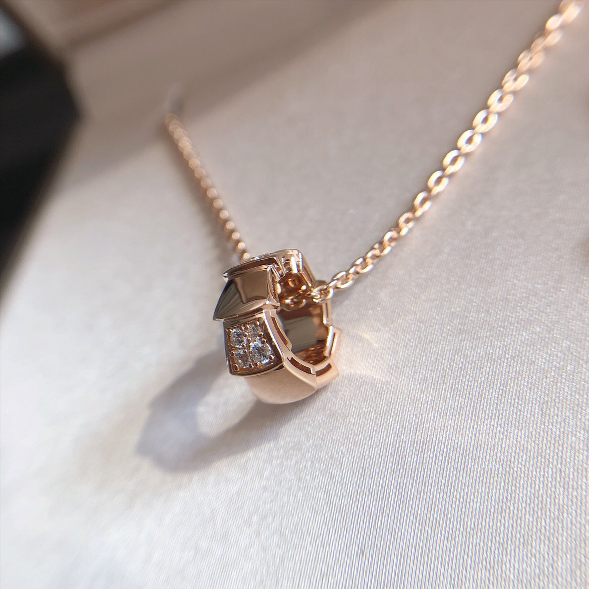 [Marins]SERPENTI PEDANT DIAMOND PINK GOLD NECKLACE