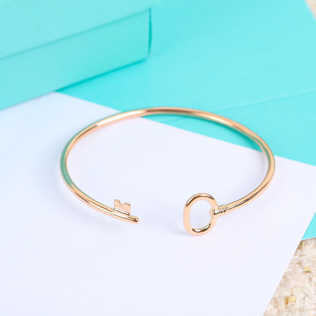 [Marins]KEY WIRE OVAL BRACELET