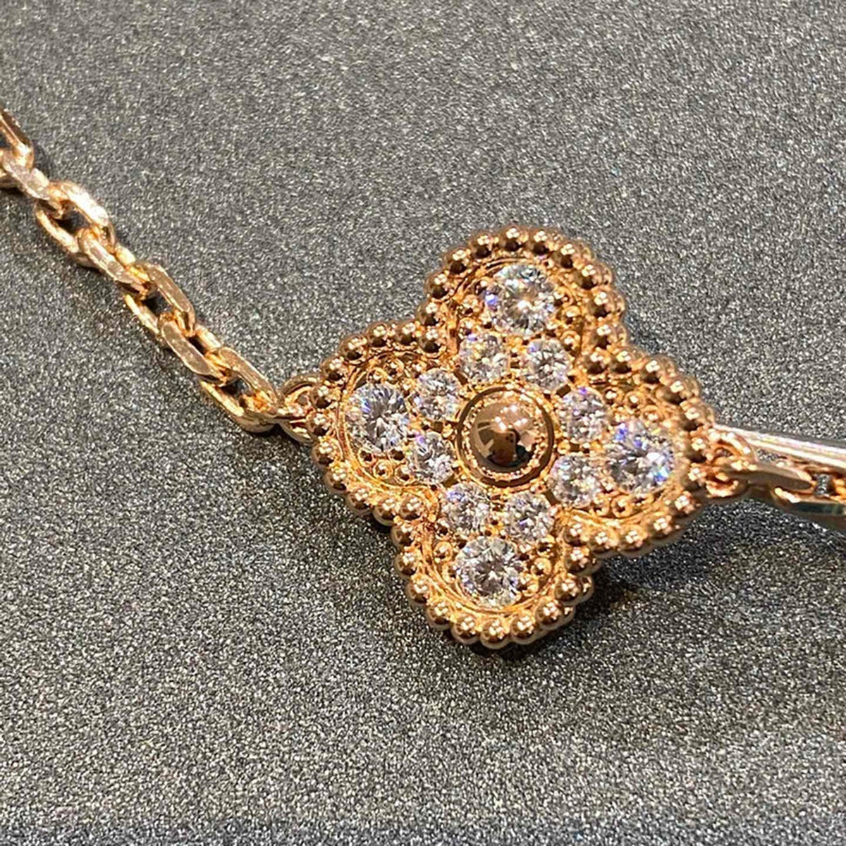 [Marins] CLOVER 5 MOTIF FULL DIAMOND BRACELET COLLECTION
