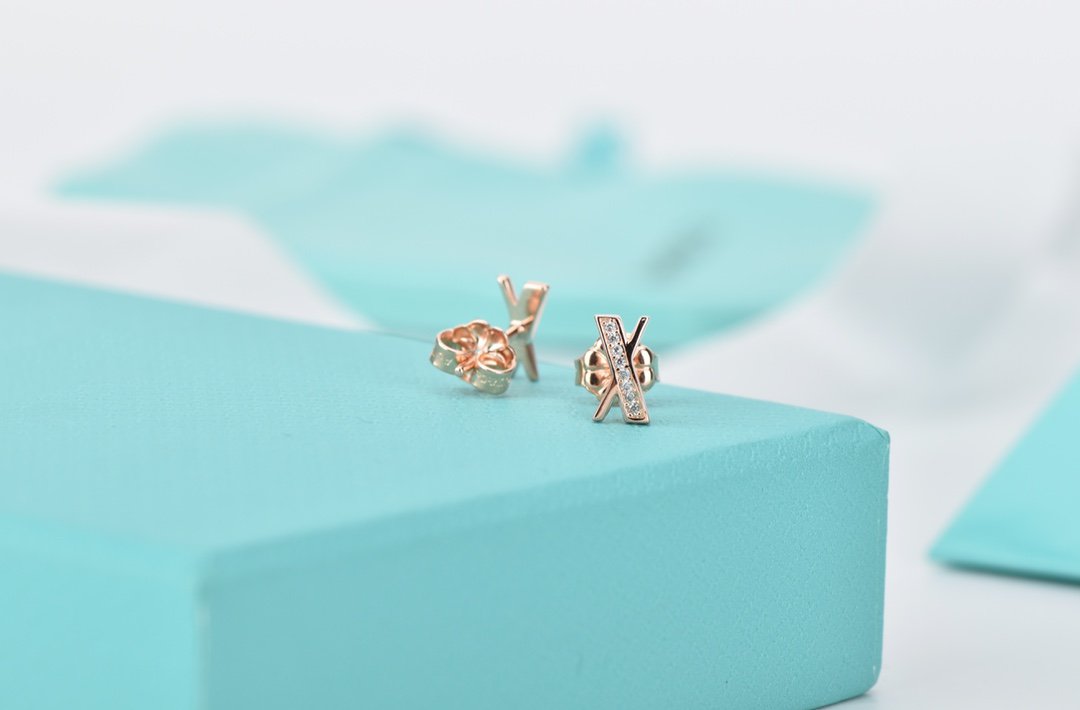 [Marins]ATLAS DIAMOND STUD EARRINGS