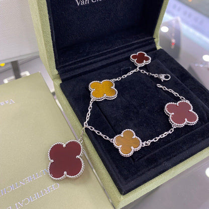 [Marins]CLOVER 5 MOTIFS SIVLER CARNELIAN TIGER EYE BRACELET