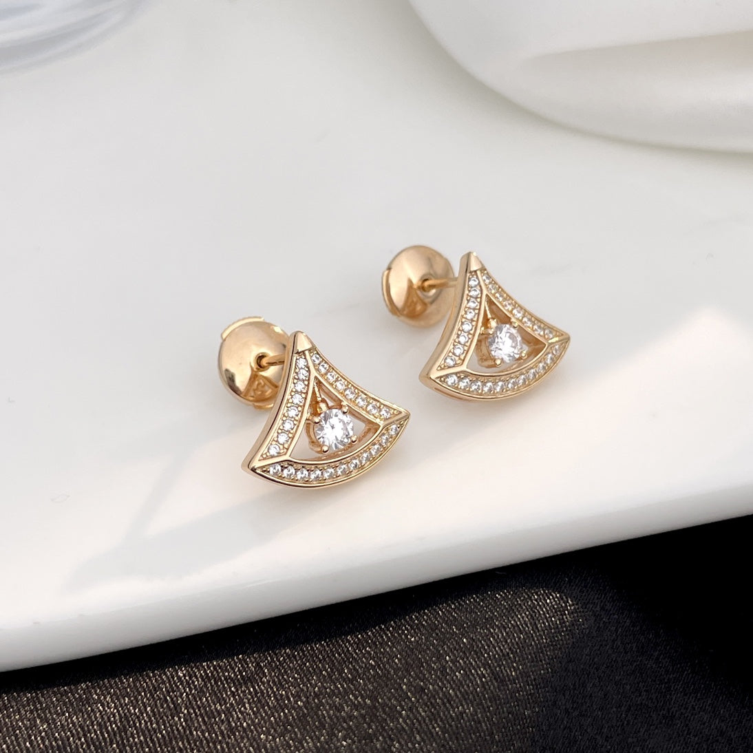 [Marins]DREAM MINI DIAMOND STUD EARRINGS