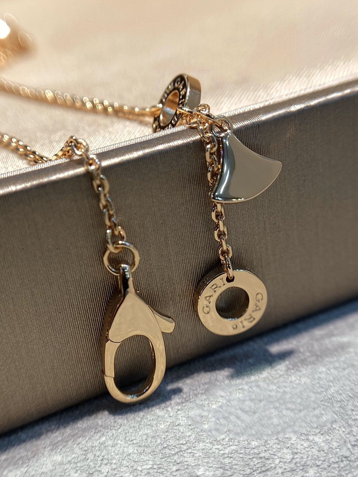 [Marins]DREAM MOP DIAMOND PAVED PINK GOLD NECKLACE
