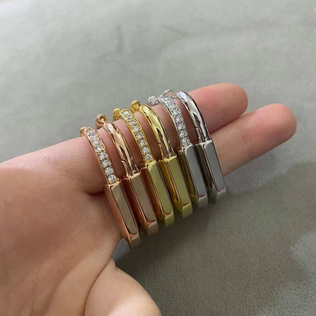 [Marins]LOCK MEDIUM DIAMNOND EARRINGS