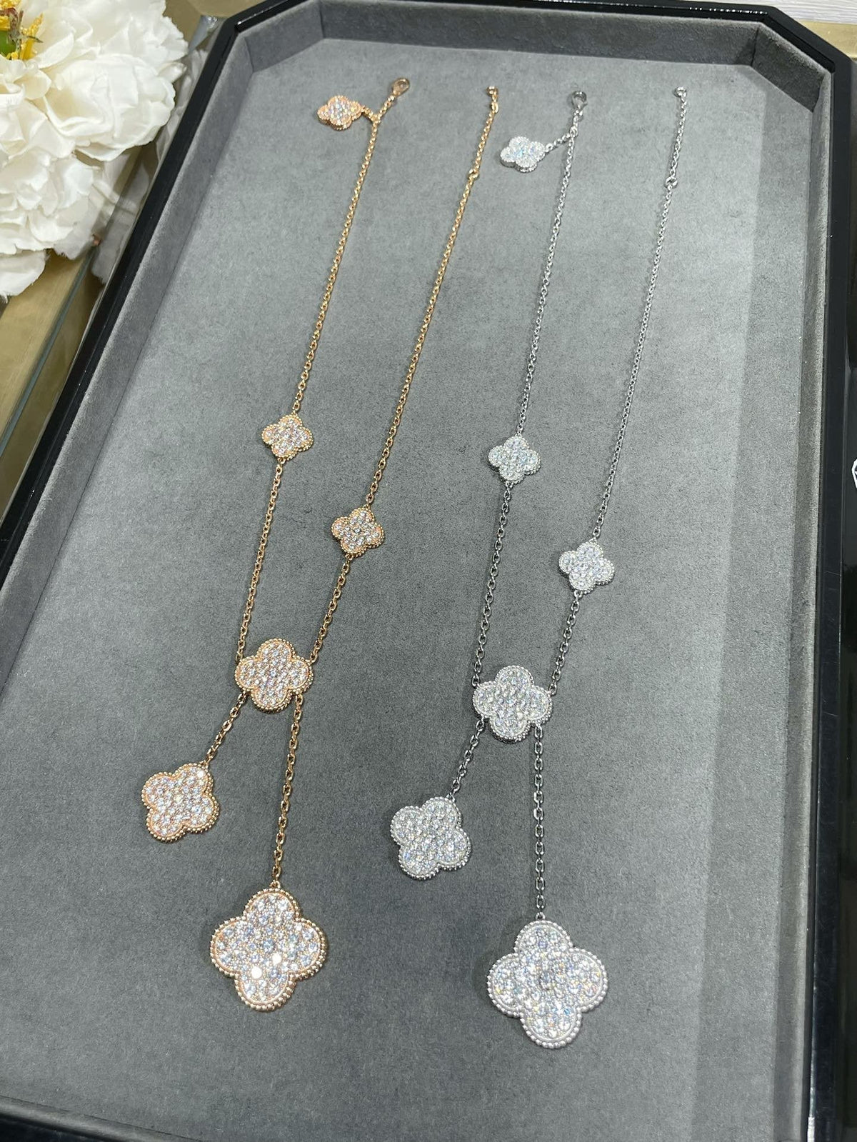 [Marins]CLOVER 6 MOTIF DIAMOND PAVED NECKLACE