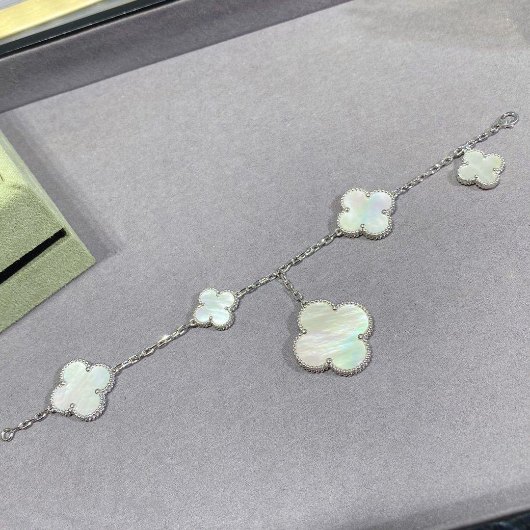 [Marins]CLOVER 5 MOTIF WHITE MOP SILVER BRACELET