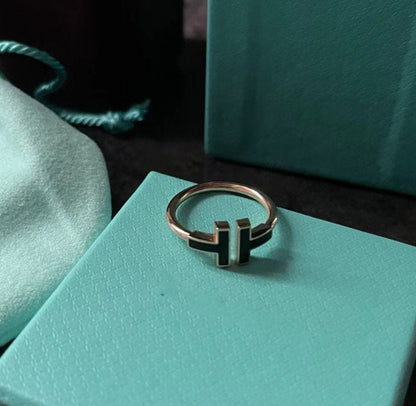 [Marins]T SMALL ONYX PINK GOLD RING