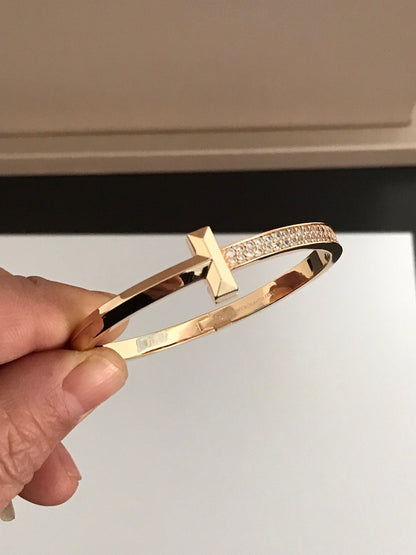 [Marins]T1 WIDE DIAMOND HINGED BANGLE PINK GOLD