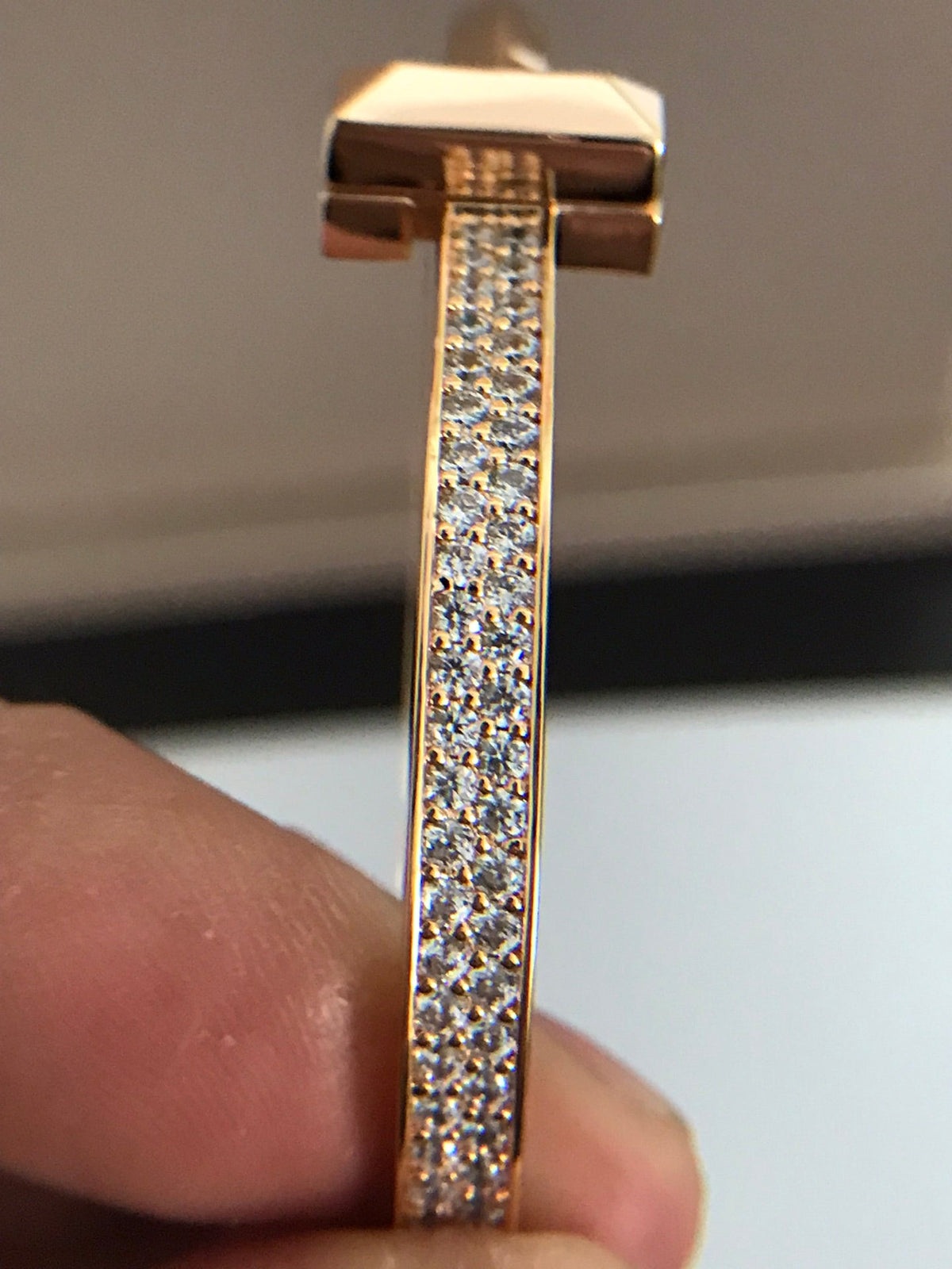 [Marins]T1 WIDE DIAMOND HINGED BANGLE PINK GOLD