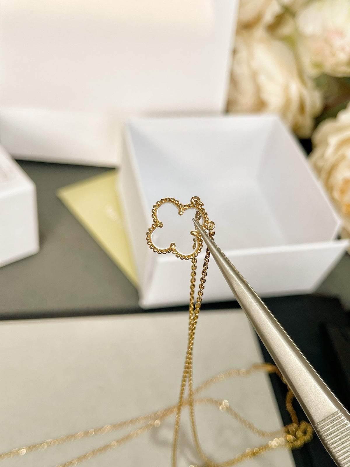 [Marins]CLOVER ROCK CRYSTAL ROSE GOLD NECKLACE