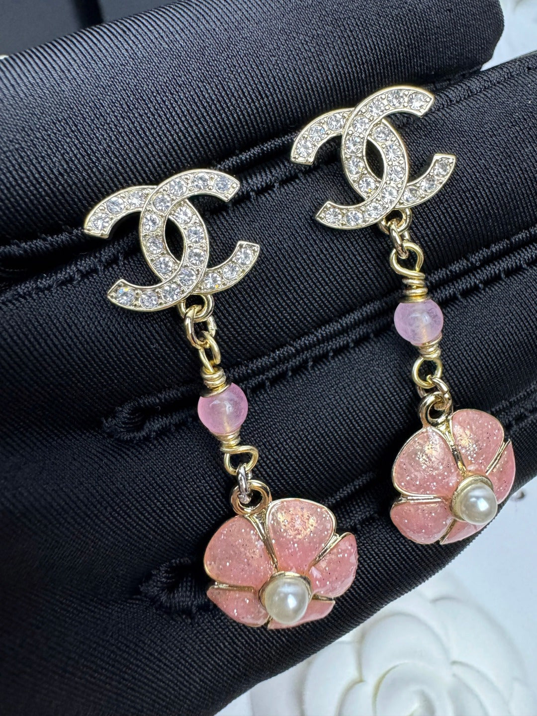 [Marins]26C Pink Camellia Enamel Pendant with Double C Earrings