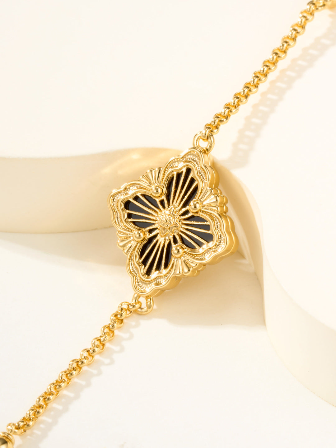 [Marins]B.C.L ENAMELED One-Flower Bracelet（Various Colors)