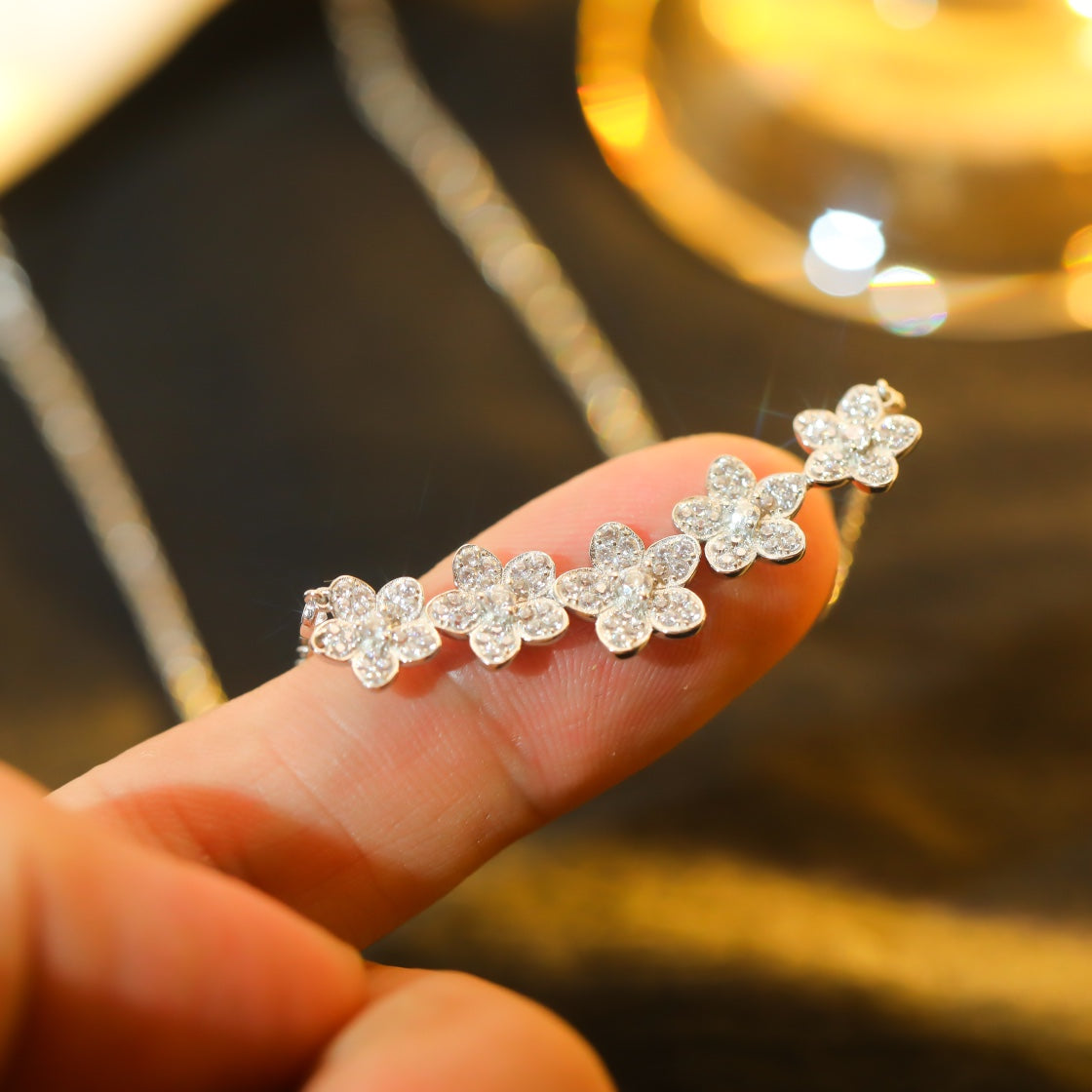 [Marins]]wild flower diamond line pendant