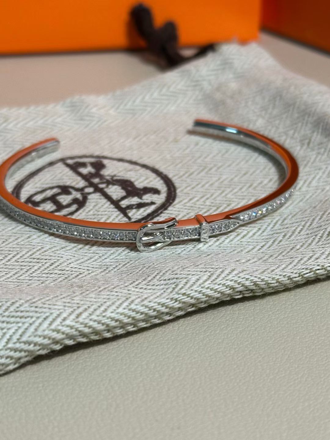 [Marins]DIAMOND-ENCRUSTED BRACELET THREE COLORS