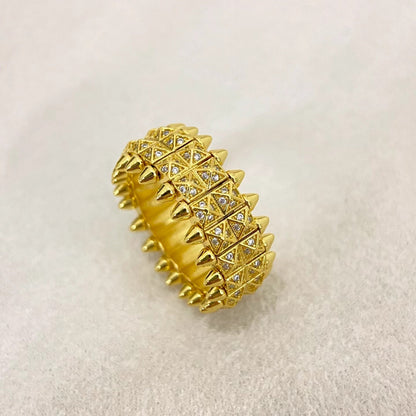 [Marins]CLASH DOUBLE-ROW RIVET RING WITH DIAMOND SETTING