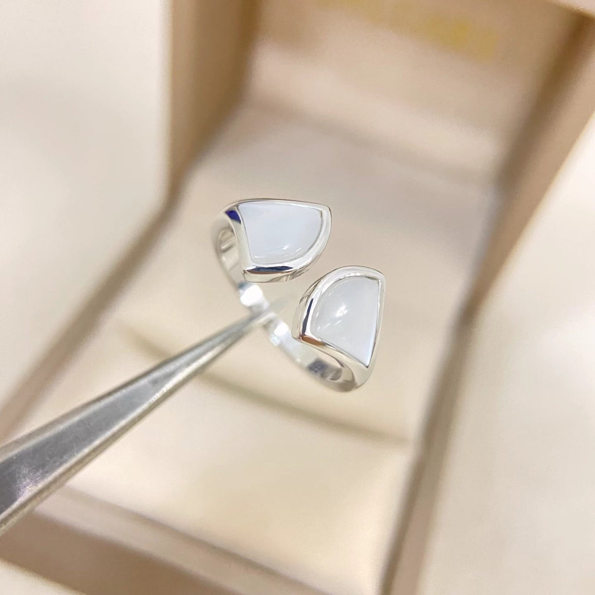 [Marins]DOUBLE SKIRT PATTERN OPEN RING