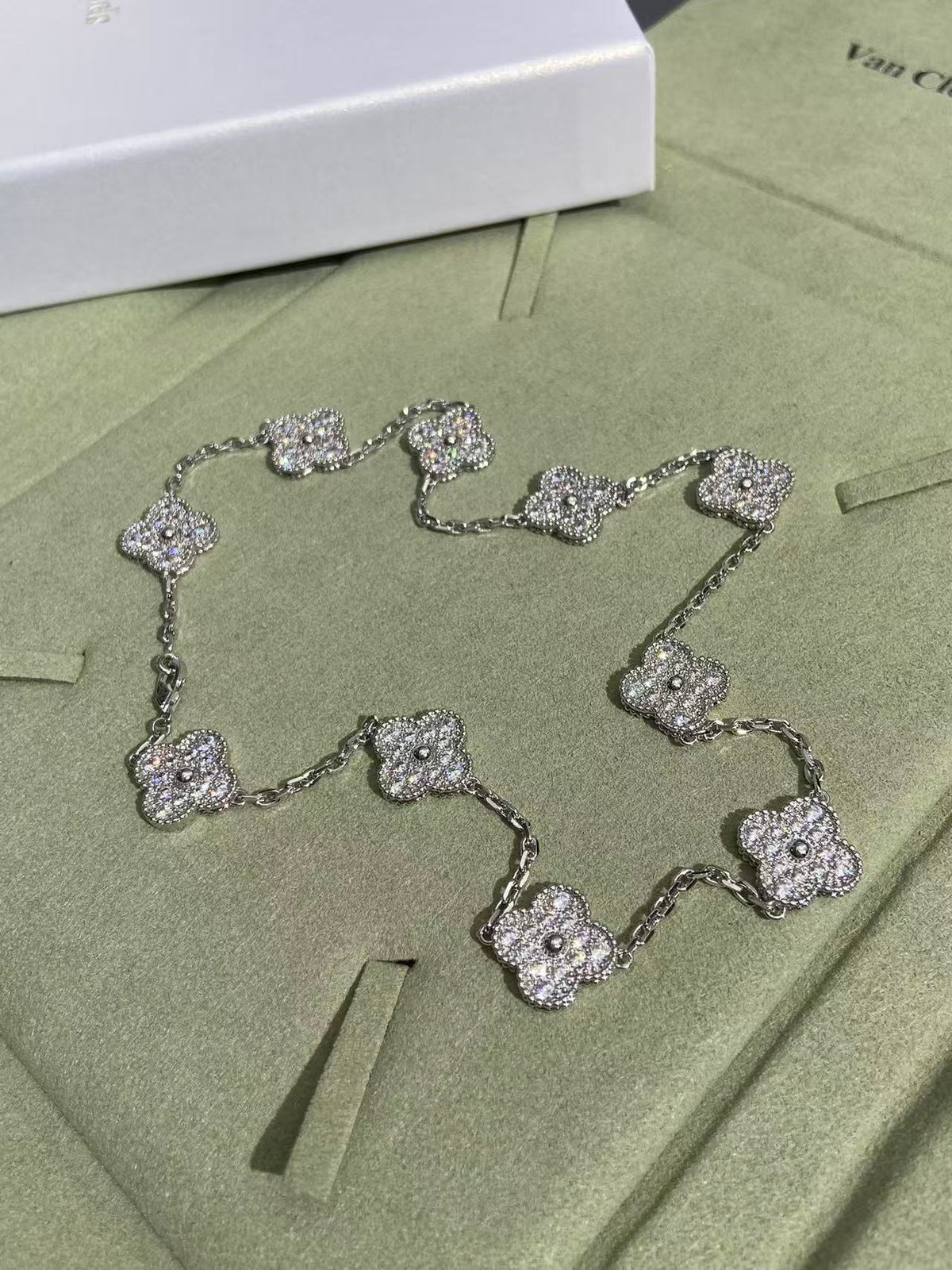 [Marins Jewelry]CLOVER 10 MOTIFS  FULL DIAMOND NECKLACE