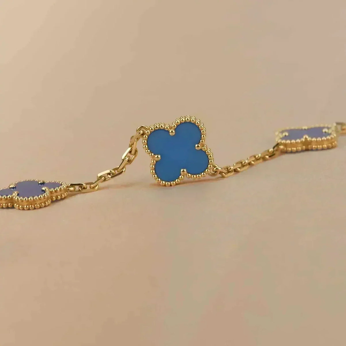 [Marins] CLOVER 5 MOTIF BLUE AGATE BRACELET COLLECTION