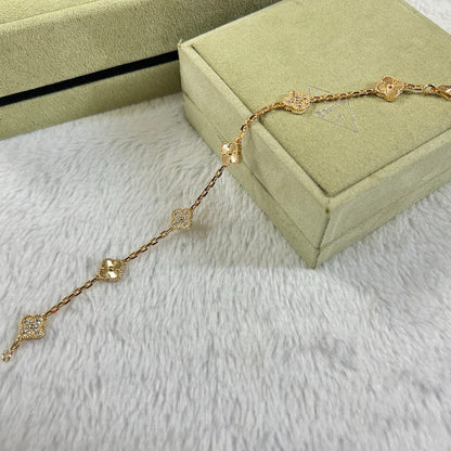 [Marins]CLOVER 6 MOTIF DIAMOND LASER BRACELET