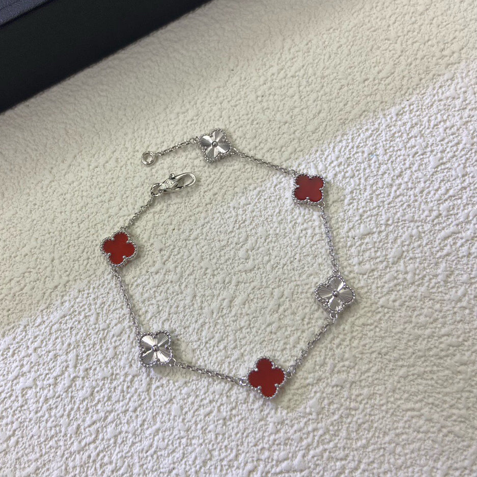 [Marins]CLOVER 6 MOTIF RED AGATE LASER BRACELET