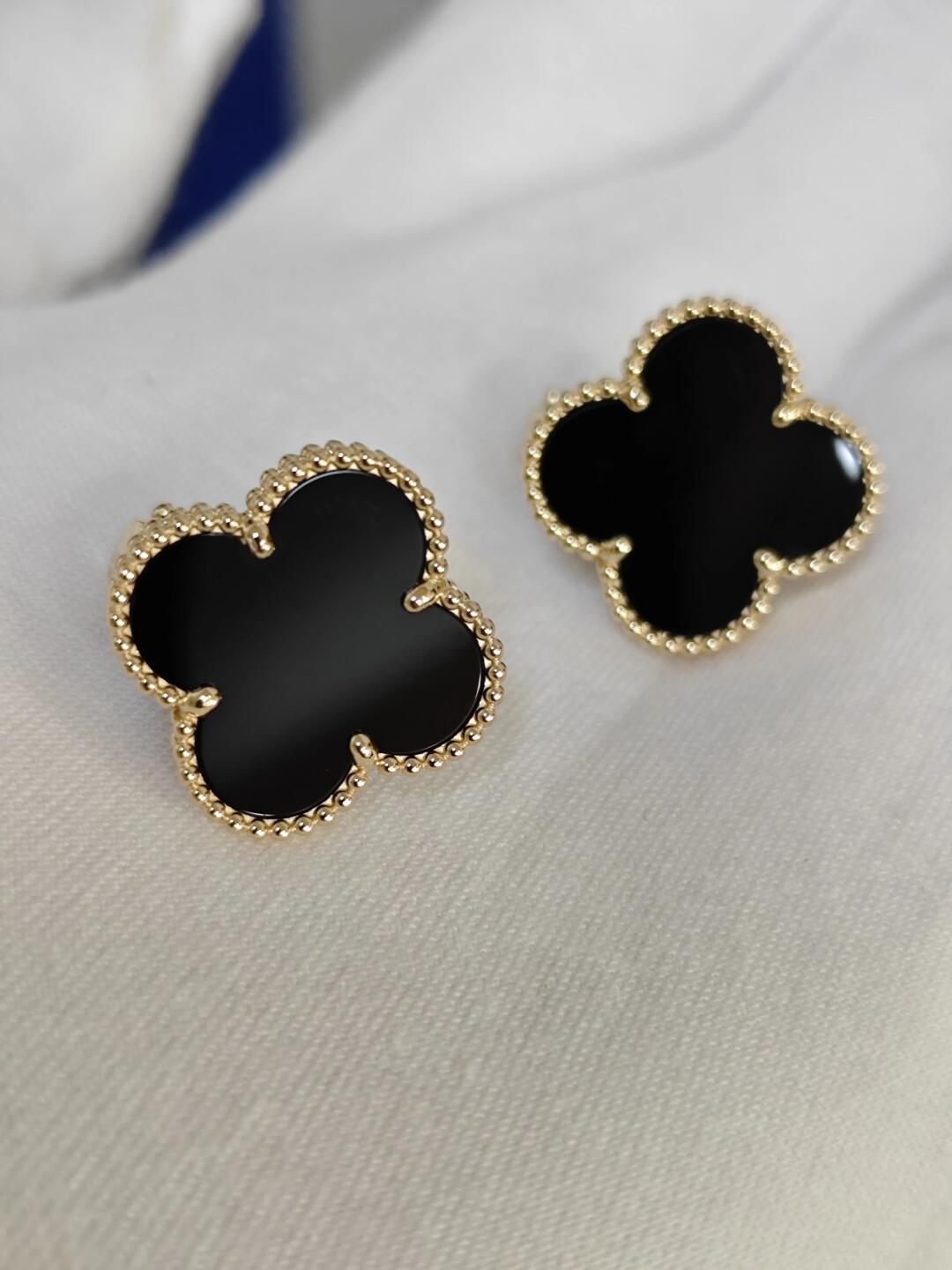 [Marins]CLOVER 20MM BLACK MOP EARRINGS