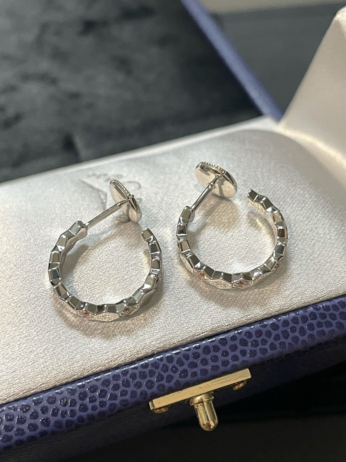 [Marins]Hollow Design Four-Leaf Clover Flower Shape Ring