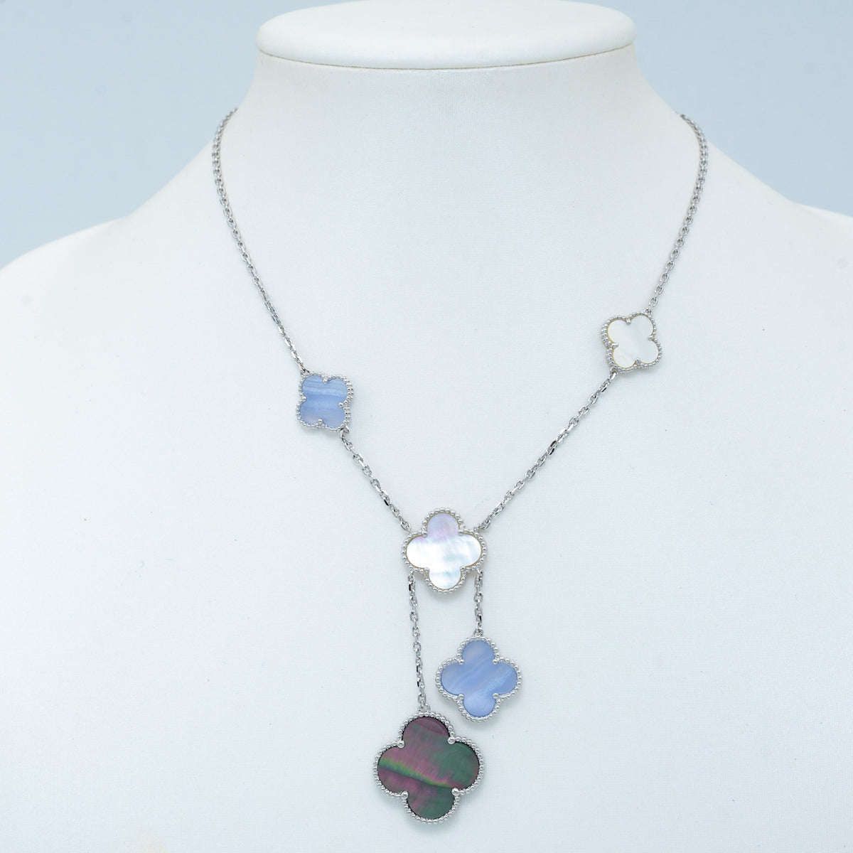 [Marins]CLOVER MOP CHALCEDONY NECKLACE SILVER 6 MOTIF