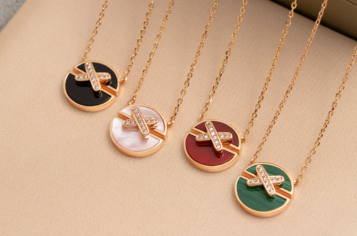 [Marins]JEUX DE PINK GOLD DIAMOND NECKLACE
