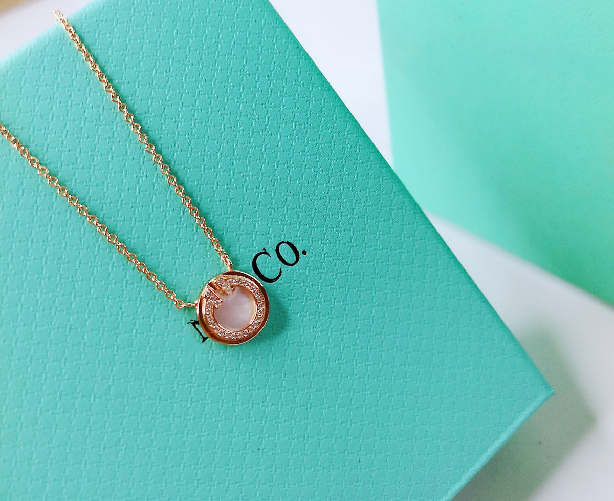 [Marins]DIAMOND AND MOTHER PEARL CIRCLE NECKLACE PENDANT