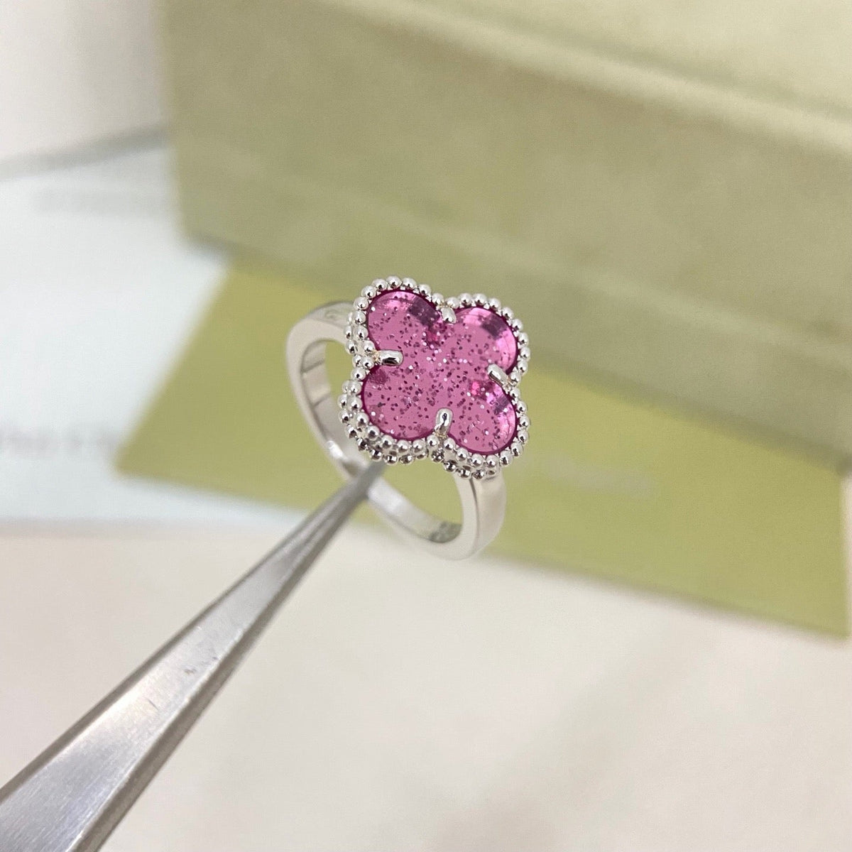 [Marins]NEW ROSE QUARTZ FOUR-LEAF CLOVER RING