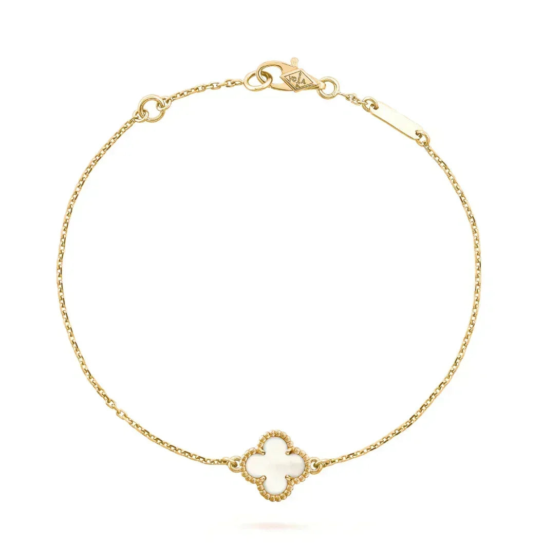 [Marins]CLOVER WHITE MOP SINGLE FLOWER BRACELET